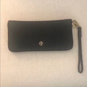 Tory Burch Emerson Continental Wallet